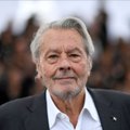 VOICI // SOCIAL Alain Delon : Alain-Fabien Delon dévoile le premier cliché de son père depuis l'hospitalisation