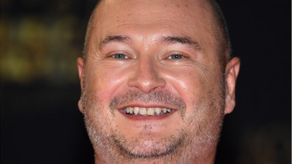 GALA VIDÉO - Cauet raconte son expérience malheureuse avec les applications de drague