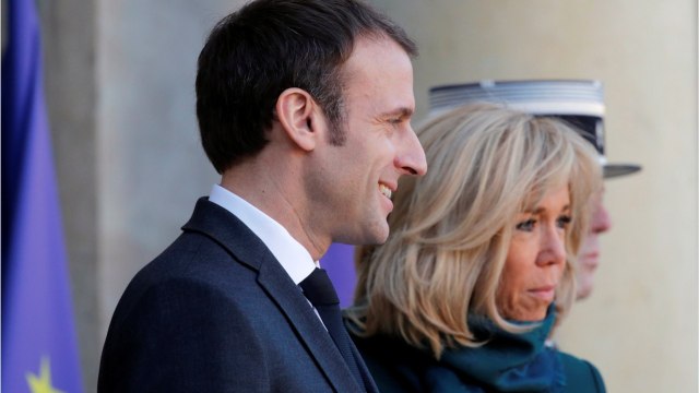 GALA VIDÉO - Brigitte Macron bouleversée : comment la Première dame vit les attaques
