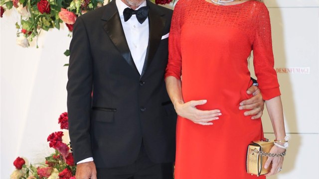 GALA VIDEO - Adriana Karembeu, maman à 46 ans : comment son mari, Aram, l’a convaincue d’avoir un enfant