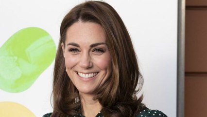 GALA VIDÉO - Kate Middleton : l’étonnante raison de son passage à Buckingham