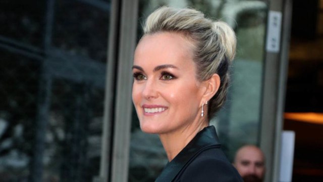 GALA VIDÉO - Laeticia Hallyday, moins d’un an après la mort de Johnny : cette séance shopping qui surprend, à Los Angeles