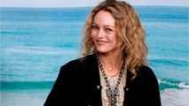 GALA VIDÉO - Vanessa Paradis explique pourquoi elle n’a pas fait carrière à Hollywood, malgré 14 années de vie avec Johnny Depp