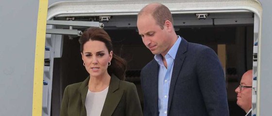GALA VIDEO - Kate Middleton : incroyable, la reine Elisabeth II la rappelle à l’ordre: elle passera finalement Noël avec Meghan !