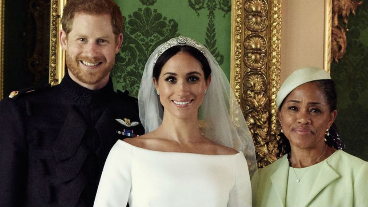 GALA VIDEO - Doria Ragland, mère de Meghan Markle : ce nouveau traitement de faveur qui fait parler