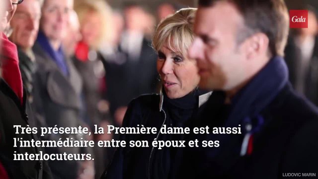 Comment Brigitte Macron exprime discrètement, mais sûrement ses désaccords avec son époux et l’entourage présidentiel
