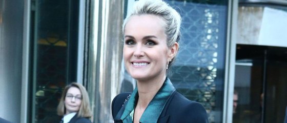 GALA VIDEO - Laeticia Hallyday a menti sur sa situation financière, ces détails qui l’ont trahie