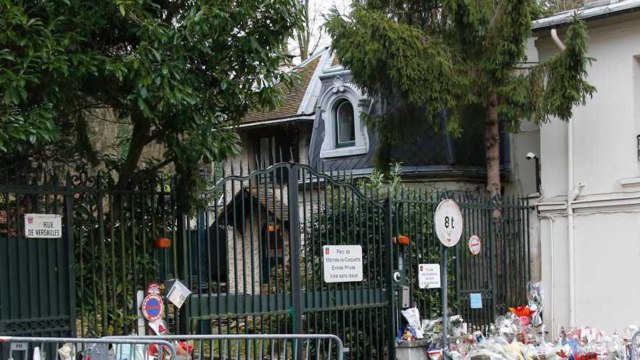 GALA VIDÉO - Johnny Hallyday : sa maison de Marnes-la-Coquette cambriolée