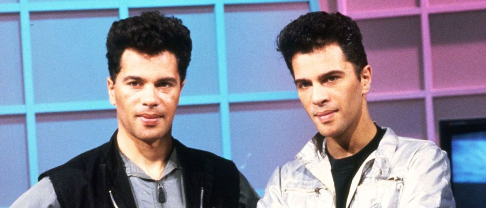 GALA VIDEO - Quand les frères Igor et Grichka Bodganoff, jeunes et beaux, faisaient tourner la tête d’un grand philosophe français