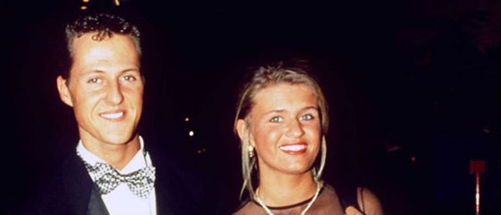 GALA VIDEO - Michael Schumacher : la lettre déchirante de son épouse Corinna, une petite phrase donne espoir aux fans