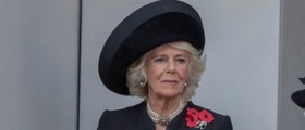 GALA VIDEO - Camilla embarrassée : elle ne sait plus quoi offrir au prince Charles pour ses 70 ans… pour une raison vexante