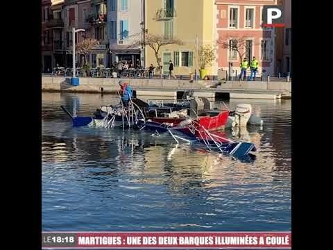 À Martigues, une des deux barques illuminées entre les ponts bleus a coulé