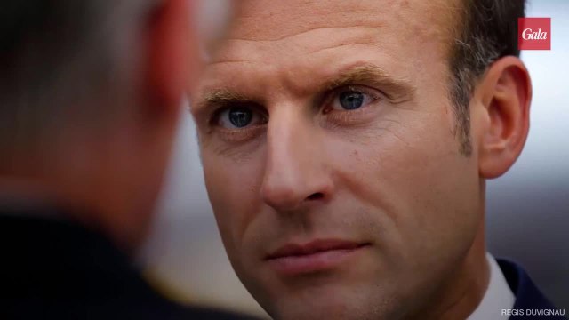 PHOTO – Emmanuel et Brigitte Macron en amoureux à l’Elysée… le couple présidentiel plus uni que jamais