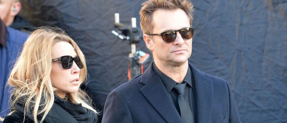 GALA VIDEO - Laeticia Hallyday révèle enfin qui a empêché David et Laura de voir leur père avant sa mort