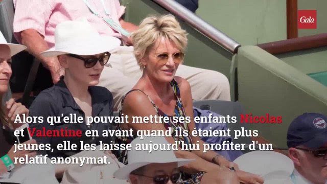 GALA VIDEO - Sophie Davant et sa fille Valentine, mère et fille complices pour une série photos déjantée