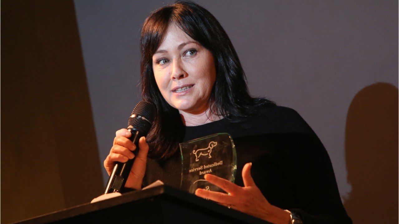 VOICI Reboot de Beverly Hills : Shannen Doherty décidée à honorer Luke Perry