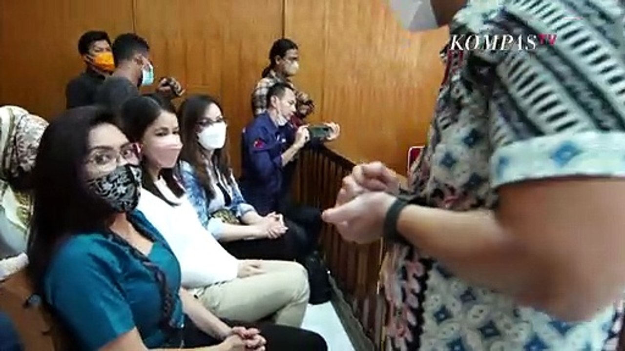 Di Balik Vonis Bebas Valencya - AIMAN