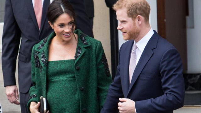 VOICI - Meghan Markle et le prince Harry ont arrêté de suivre les comptes Instagram de la famille royale !