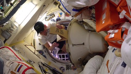 Uber Eats faz entrega de comida no espaço