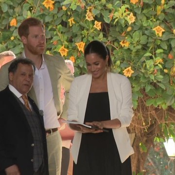 Voici // Social- Meghan Markle Comparée À Kate Middleton, Elle Ne Se Sent Pas À La Hauteur