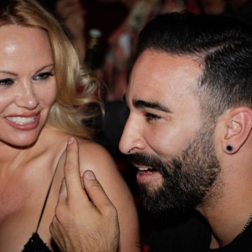 VOICI SCOIAL Adil Rami Violent Avec Pamela Anderson : Sa Réponse Énigmatique À La Polémique (1)