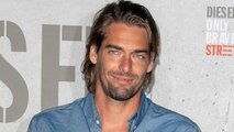 VOICI Camille Lacourt : la petite surprise qu’il a découverte dans la poche de son pantalon après un tournage