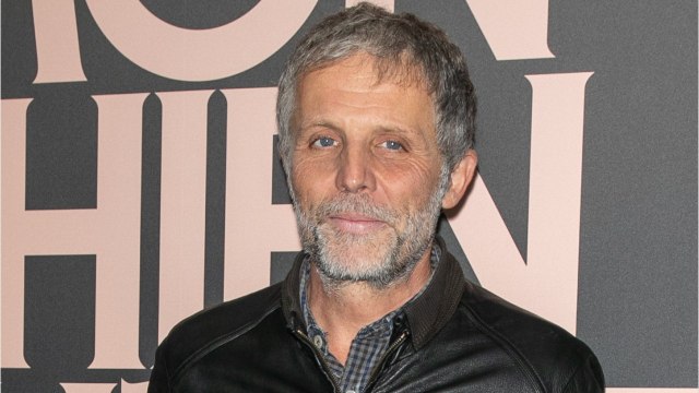 VOICI - Stéphane Guillon : ses propos très maladroits en pleine manifestation contre les féminicides