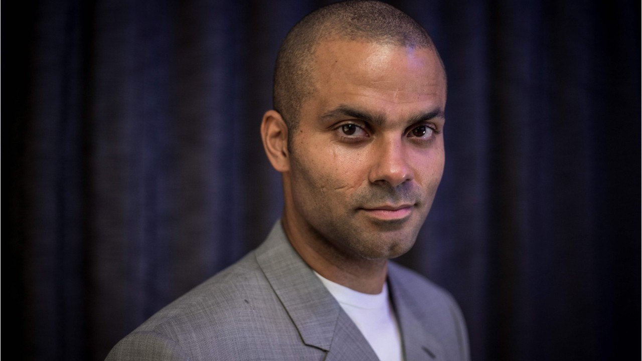 VOICI Dix pour cent : le rôle surprenant de Tony Parker au côté de Franck Dubosc