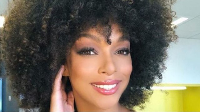 VOICI - Miss Monde : qui est Ophély Mézino, la Miss qui représente la France au concours international ?