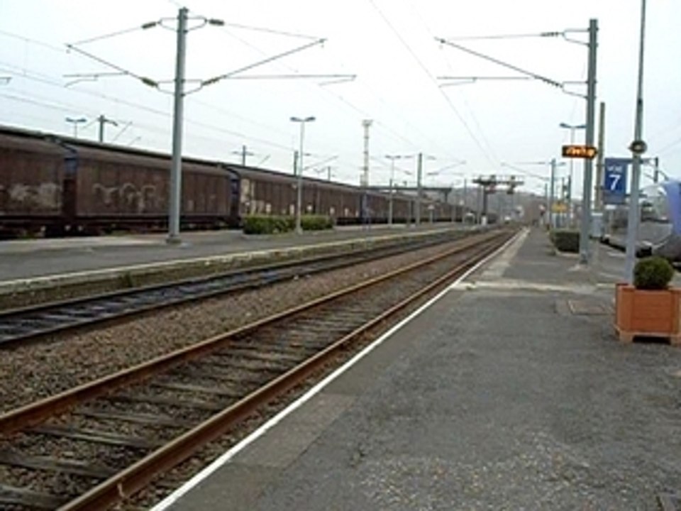 train de marchandise
