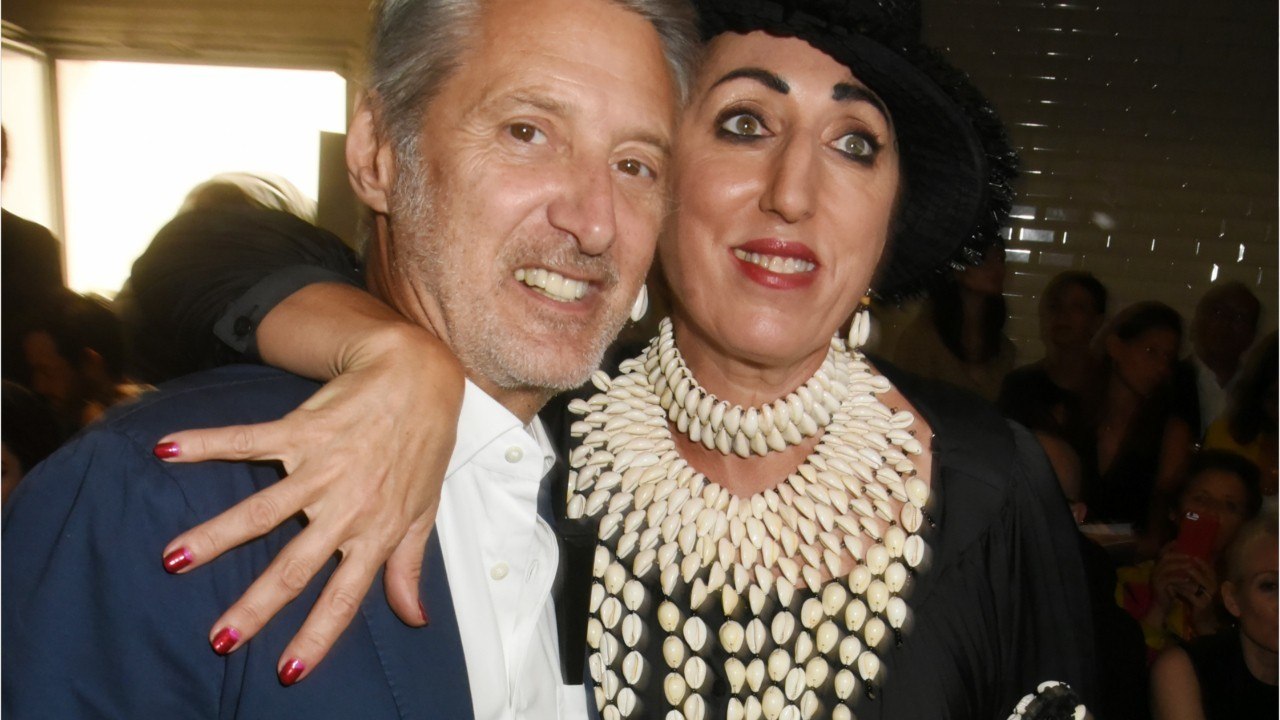 voici Antoine de Caunes : la raison pour laquelle il a failli quitter Canal +