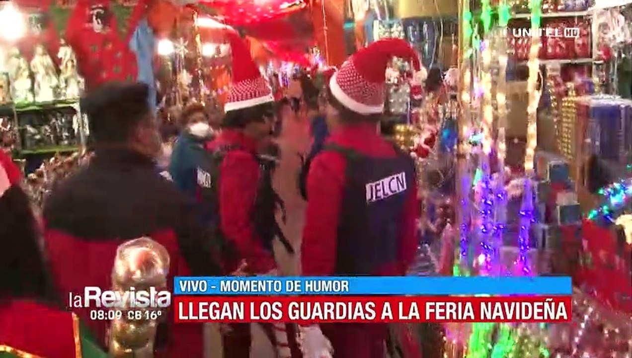Humor: La ‘JELCN’ llegó hasta la feria navideña para hacer controles