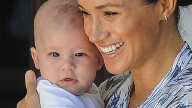 VOICI - Meghan et Harry en Afrique : leur fils Archie fait sa première sortie publique