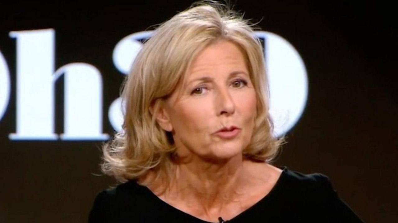 VOICI - Claire Chazal évoque ses peurs, ses phobies et ses angoisses dans 20h30 le dimanche