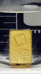 Dissoudre un lingot d'or dans de l'acide