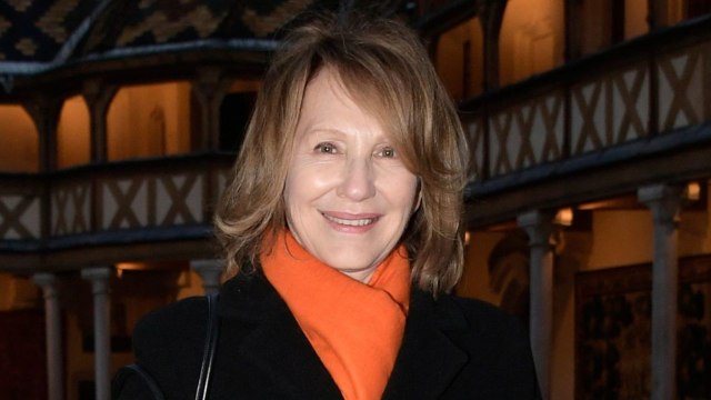 VOICI Mariage de Laura Smet : Nathalie Baye publie une photo sur Instagram et reçoit les félicitations des internautes