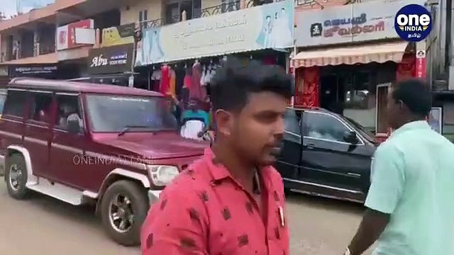 மனம் முடித்த கையோடு.. மணமக்கள் செய்த வேலையை பாருங்க.. ஆச்சரியத்தில் மூழ்கிய மக்கள்.. வைரல் வீடியோ!