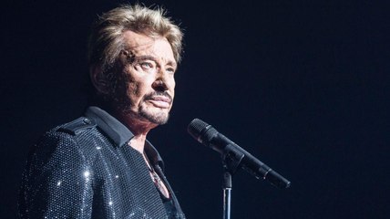 VOICI - Procès Johnny Hally­day : ce que le rocker avait déclaré à Warner Music après l’an­nonce de son cancer