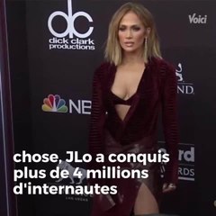 Copy of: VOICI - Jennifer Lopez : entièrement nue sous une robe qui dévoile TOUT