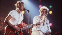 VOICI - Johnny Hallyday giflé par Eddy Mitchell : ce coup bas qui a failli gâcher leur amitié