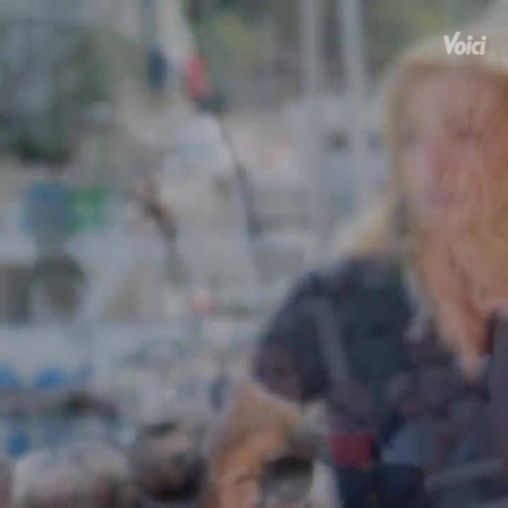 Copy of: VOICI François Hollande : ce qui agace Julie Gayet par-dessus tout