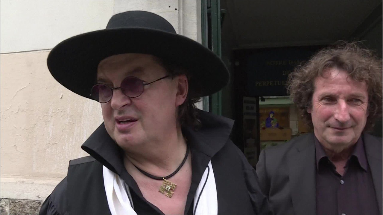 VOICI Marc Veyrat : Le Chef Veut Se Retirer Du Guide Michelin, Ce Dernier Refuse