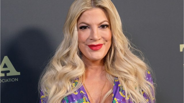 VOICI - Tori Spelling poursuivie par la justice : un mandat d’arrêt a été émis contre elle