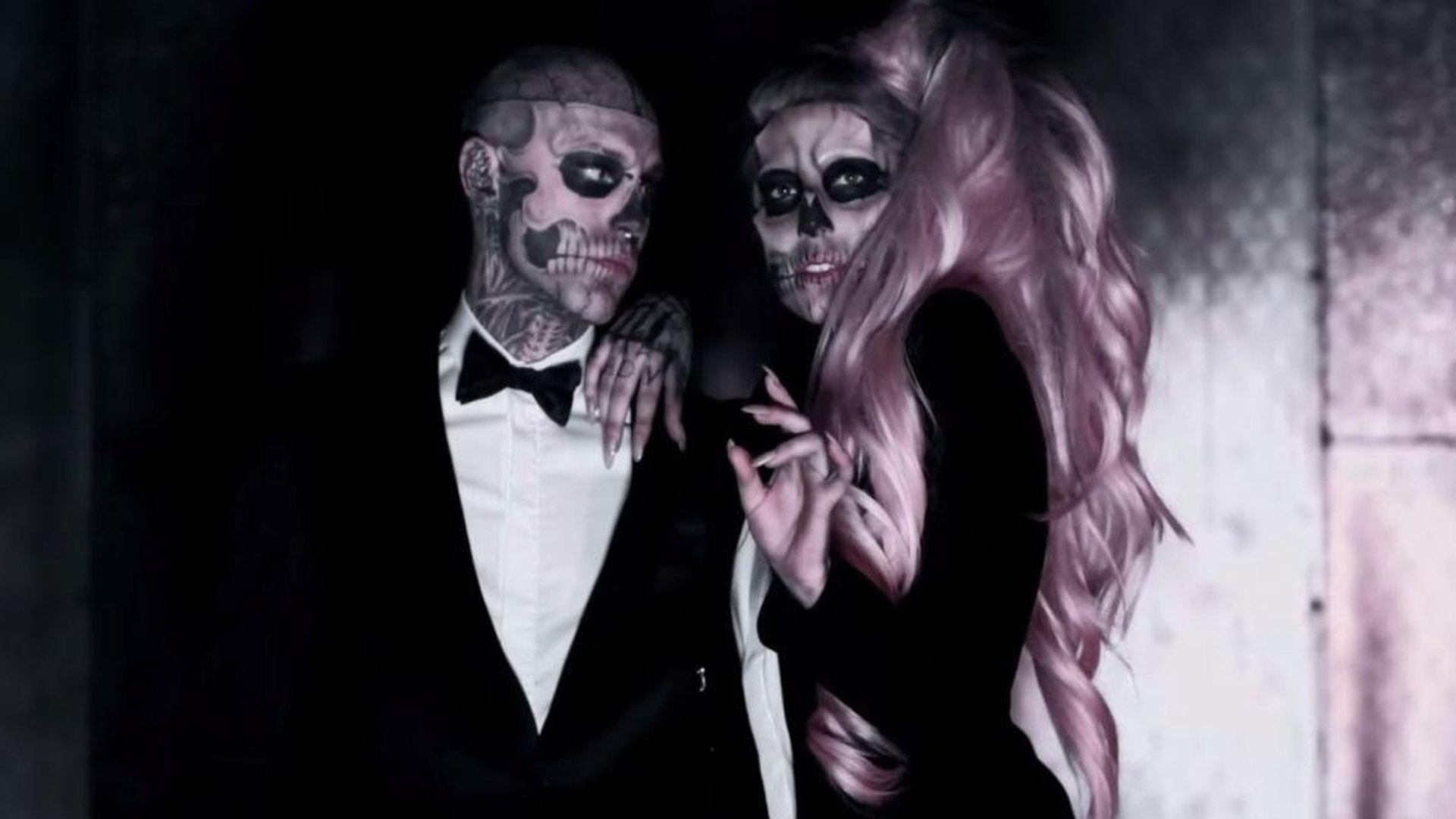 Lady Gaga pleure la mort à 32 ans de Zombie Boy, le mannequin tatoué de son clip  Born This Way - Vidéo Dailymotion