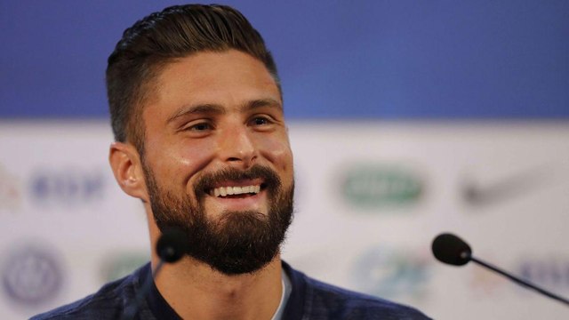 VOICI Mondial 2018 Olivier Giroud a tenu son pari : le footballeur a changé de tête