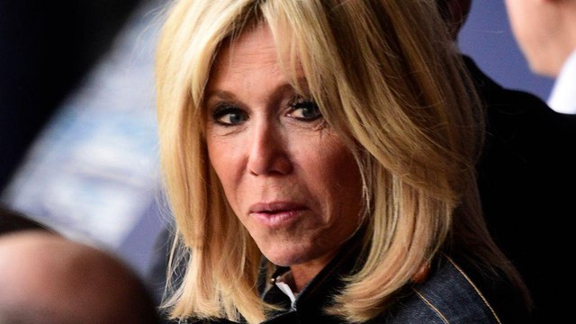 VOICI - Brigitte Macron : découvrez la star à qui elle ne cesse de dire « C’est toi que j’aurais dû épouser »