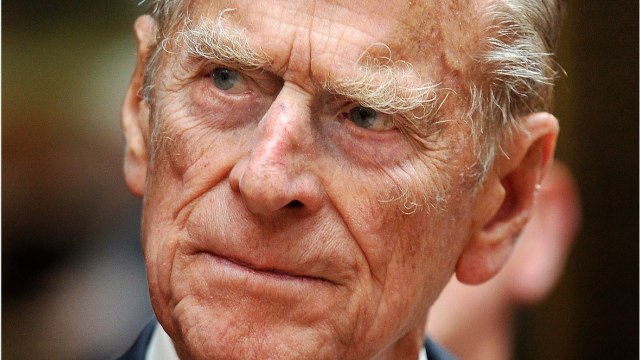 VOICI - Harry : pourquoi le prince Philip lui avait déconseillé de se marier avec Meghan Markle