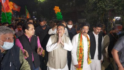 কলকাতা পুরনির্বাচনে বিজেপি প্রার্থী সুনীল হর্ষের নির্বাচনী প্রচারে শুভেন্দু অধিকারী