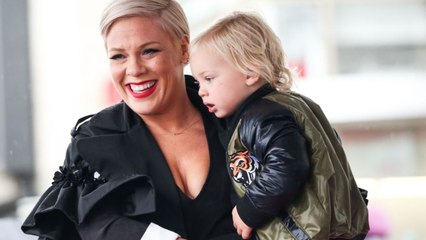 VOICI Pink lynchée : ce cliché de son fils qui a ulcéré les internautes