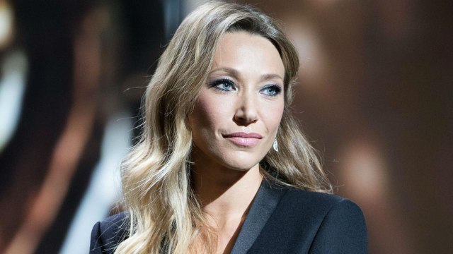 VOICI - Héritage de Johnny Hallyday : Laura Smet a-t-elle menti dans la lettre posthume écrite à son père ?